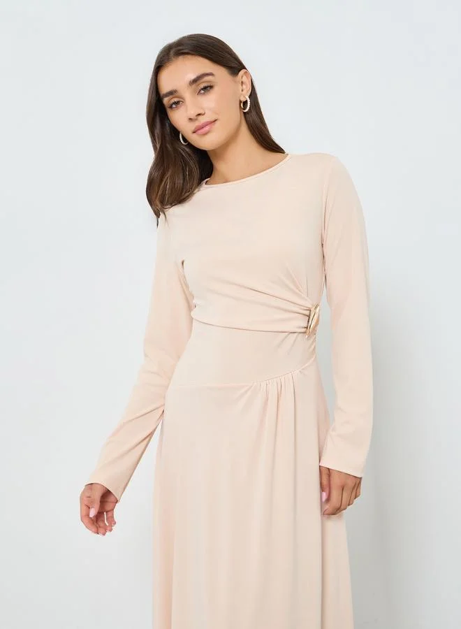 ستايلي فستان طويل بأكمام طويلة